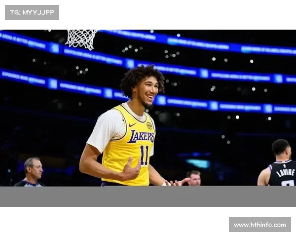 文森特季前赛三分命中率55.6%,为自己赢得湖人先发位置 文森特季前赛三分命中率55.6%,为自己赢得湖人先发位置